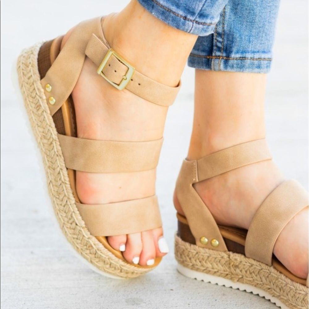 Soda Bryce Espadrille Platform Sandal in Taupe Strappy Faux Leather - Picture 3 of 8